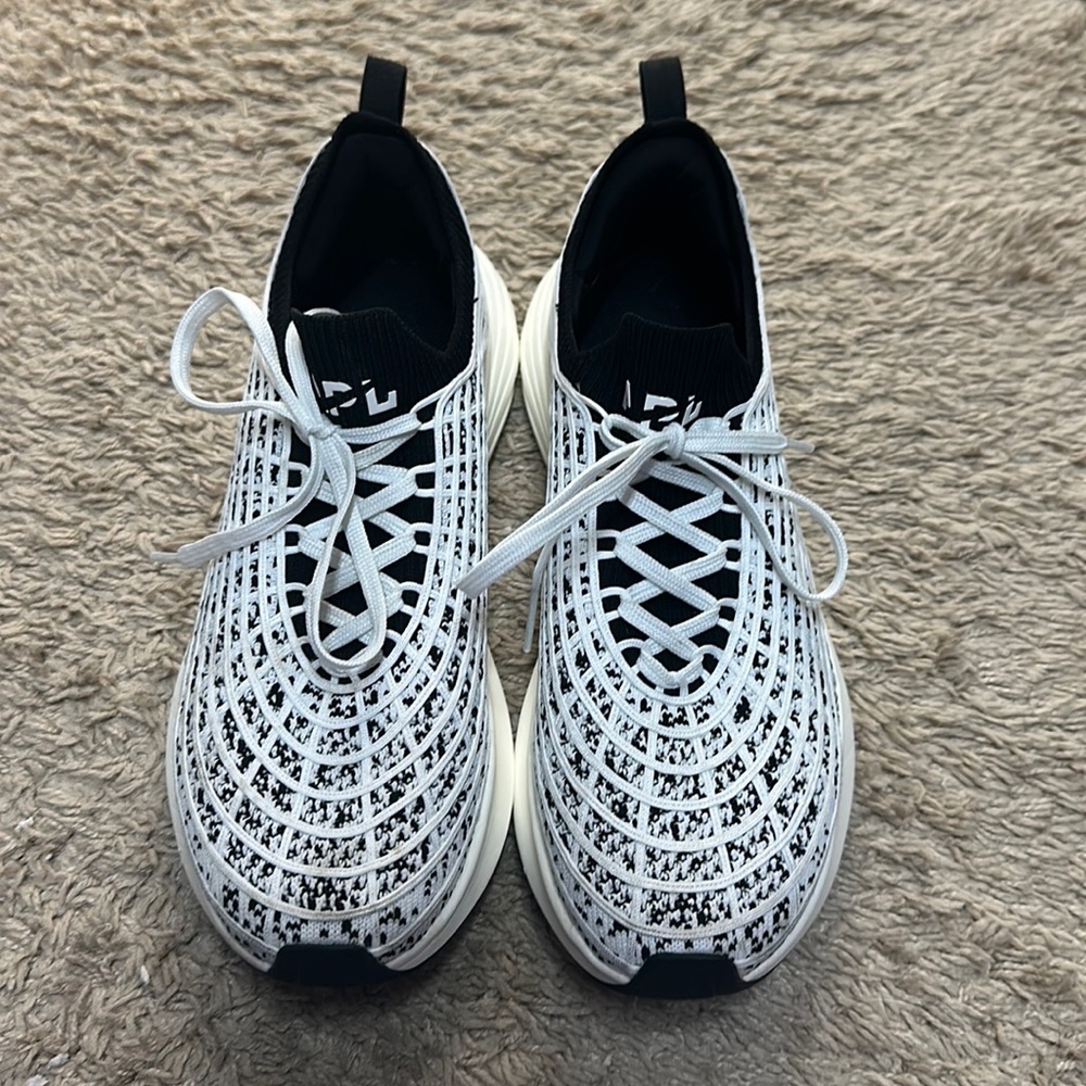APL Techloom Zipline Size 8.